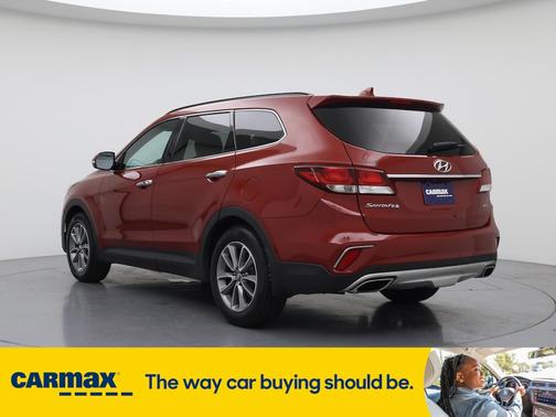 2017 Hyundai SANTA FE SE