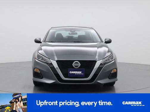 2022 Nissan Altima SV