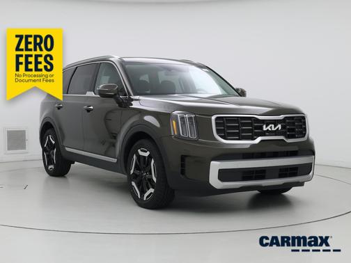 Green 2024 Kia Telluride S
