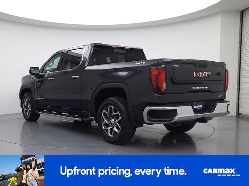 Gray 2022 GMC Sierra 1500 SLT