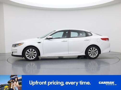 White 2017 Kia Optima LX