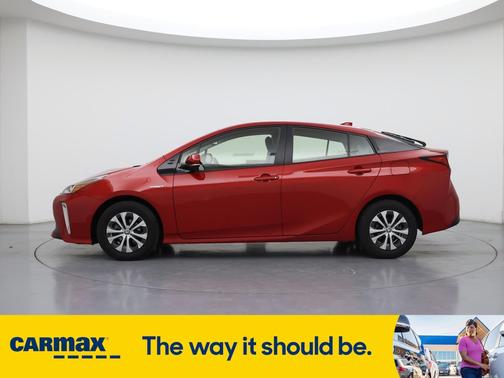 2019 Toyota Prius XLE