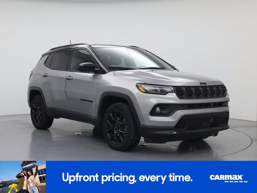 Silver 2023 Jeep Compass Altitude