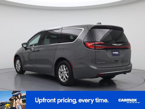 Gray 2023 Chrysler Pacifica Touring L