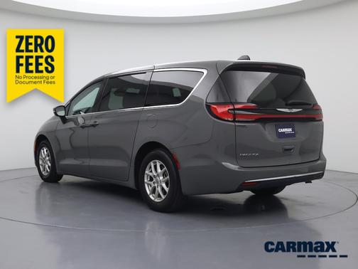 Gray 2023 Chrysler Pacifica Touring L
