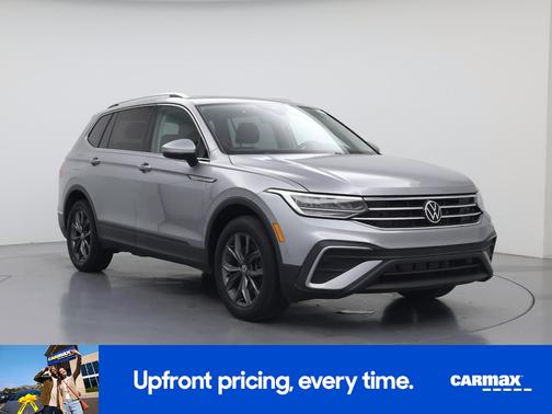 Silver 2022 Volkswagen Tiguan SE