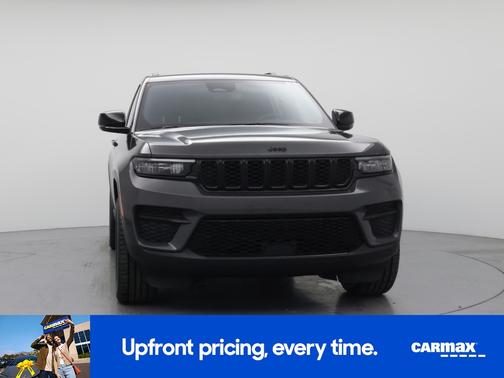 2022 Jeep Grand Cherokee Altitude