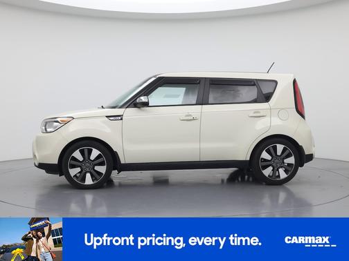 White 2016 Kia Soul !