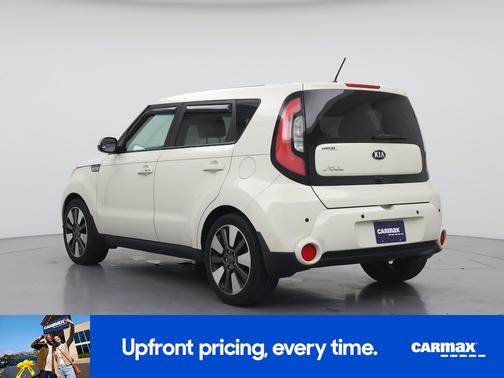 White 2016 Kia Soul !