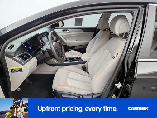 2017 Hyundai SONATA Hybrid 