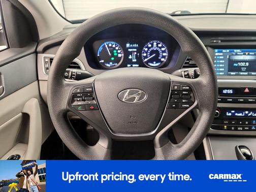 2017 Hyundai SONATA Hybrid 