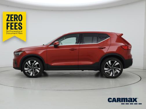 Red 2023 Volvo XC40 B5 Ultimate Bright Theme