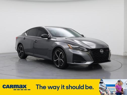 2024 Nissan Altima SR
