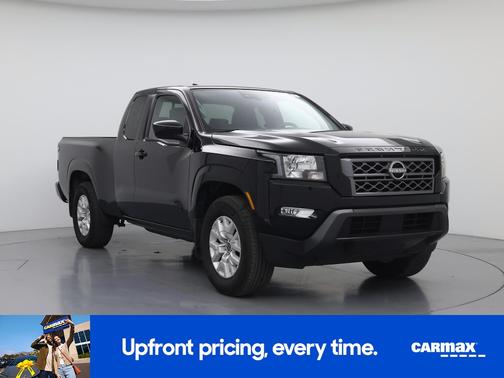 Black 2024 Nissan Frontier SV