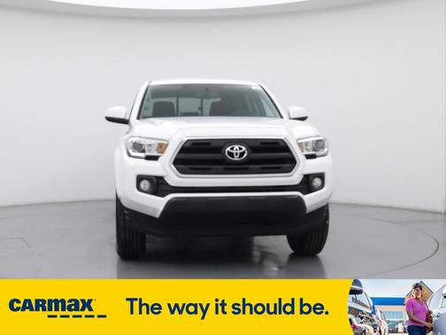 2016 Toyota Tacoma SR5