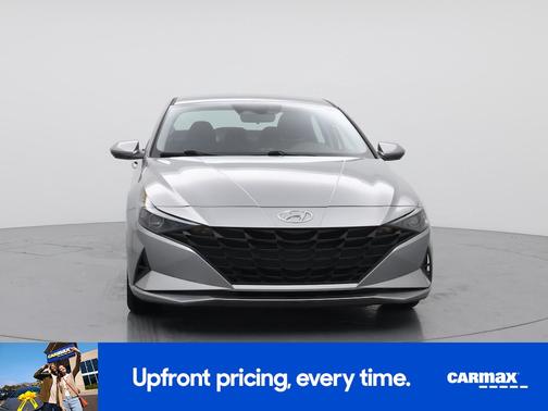 2021 Hyundai ELANTRA SE