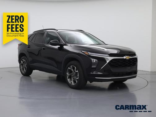 Black 2025 Chevrolet Trax LT
