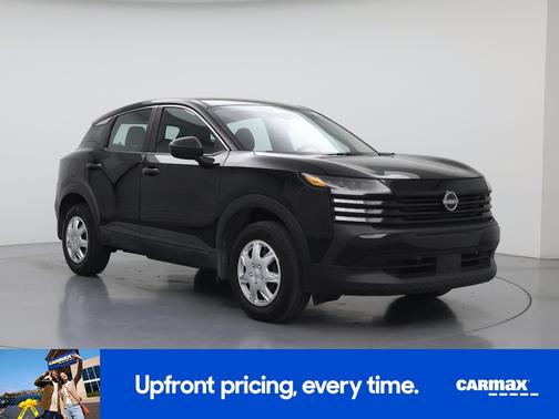 Black 2025 Nissan Kicks S