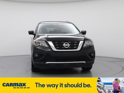 2020 Nissan Pathfinder Platinum