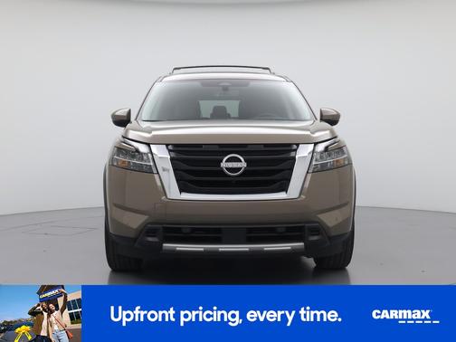 Tan 2024 Nissan Pathfinder Platinum