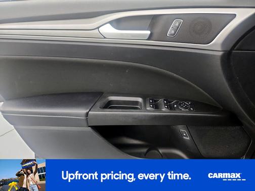 2020 Ford Fusion Hybrid SE