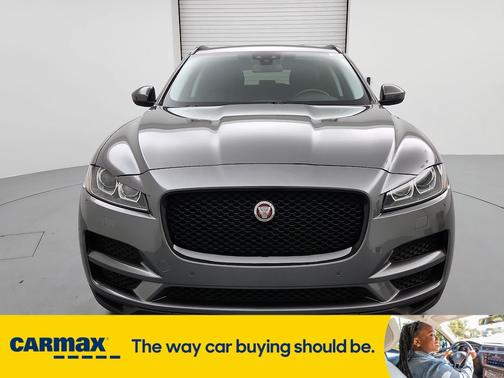 2017 Jaguar F-PACE Premium