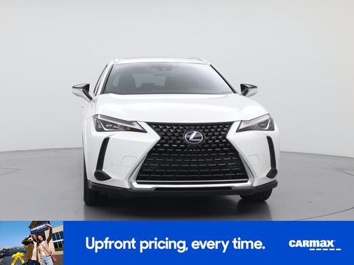 White 2022 Lexus UX 250h Luxury