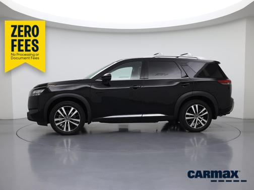 Black 2025 Nissan Pathfinder Platinum