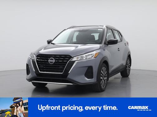 Gray 2023 Nissan Kicks SV