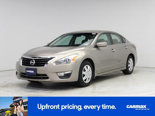 Gray 2015 Nissan Altima S