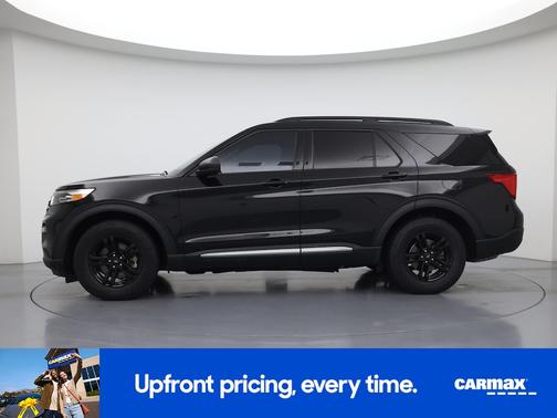 Black 2021 Ford Explorer XLT