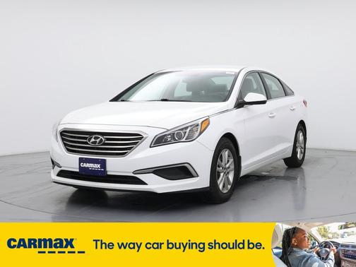 2017 Hyundai SONATA SE