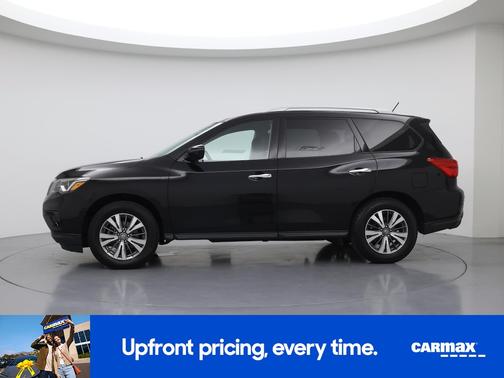 2018 Nissan Pathfinder SV