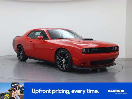 Red 2016 Dodge Challenger 392 Hemi Scat Pack Shaker
