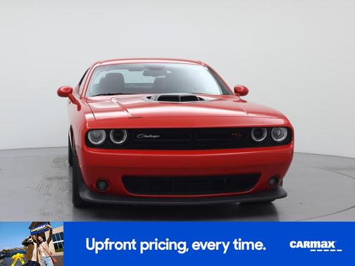 Red 2016 Dodge Challenger 392 Hemi Scat Pack Shaker