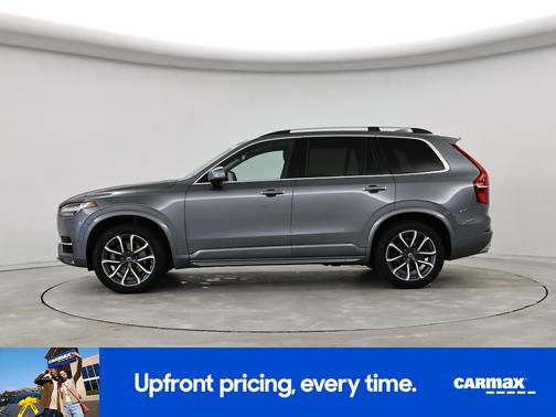 2018 Volvo XC90 T6 Momentum
