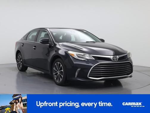 Black 2018 Toyota Avalon XLE