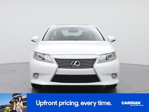 White 2015 Lexus ES 350
