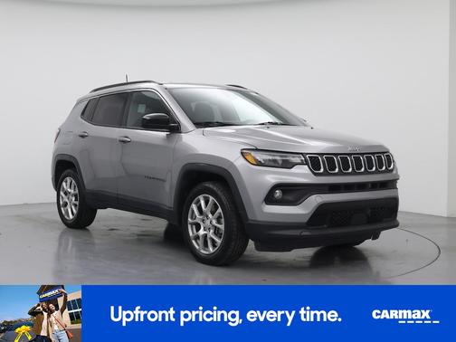 2023 Jeep Compass Latitude Lux