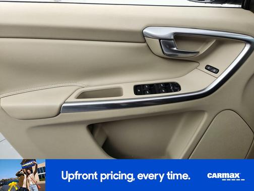 2015 Volvo XC60 T6 Platinum