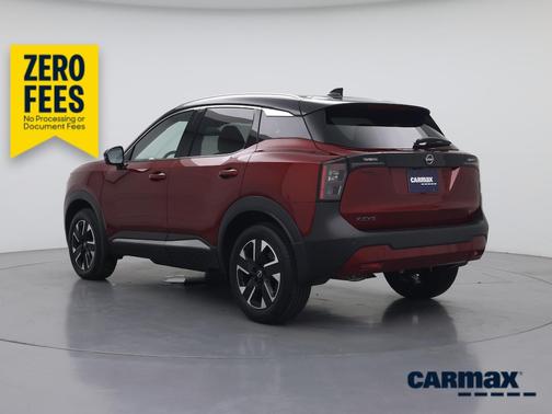 Red 2025 Nissan Kicks SR