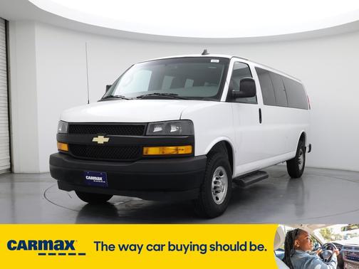2022 Chevrolet Express 3500 LS