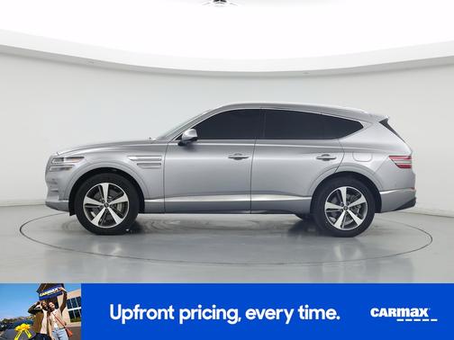 Silver 2023 Genesis GV80