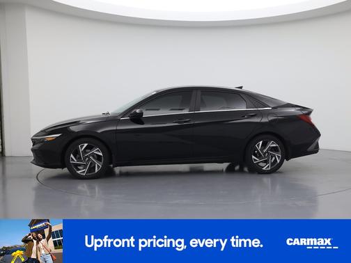Black 2024 Hyundai ELANTRA SEL