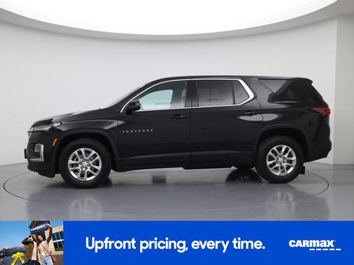 Black 2022 Chevrolet Traverse LS