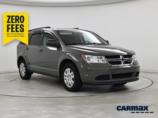 Gray 2020 Dodge Journey SE