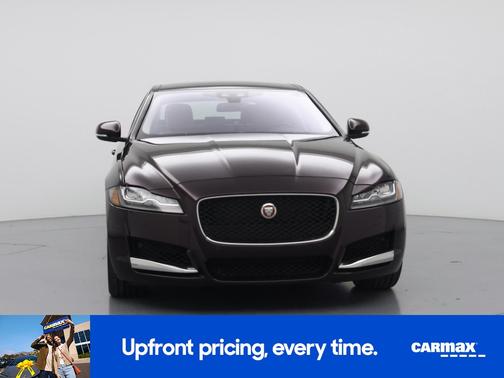 2016 Jaguar XF Prestige