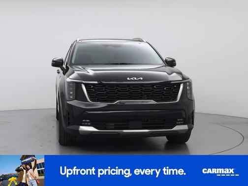 Black 2025 Kia Sorento Hybrid EX