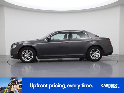 2017 Chrysler 300 Limited