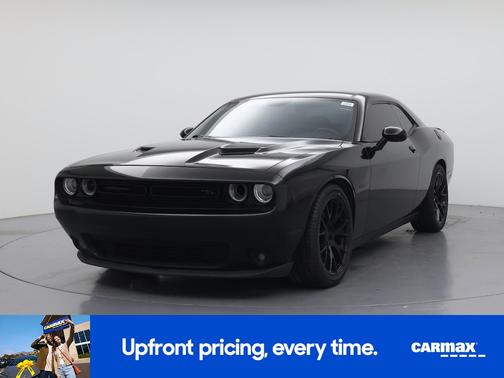 Black 2018 Dodge Challenger R/T